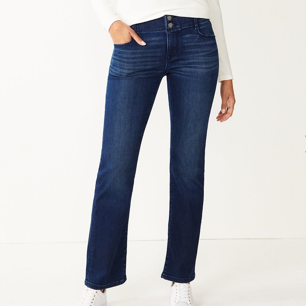 Levis curvy bootcut dark denim jeans
